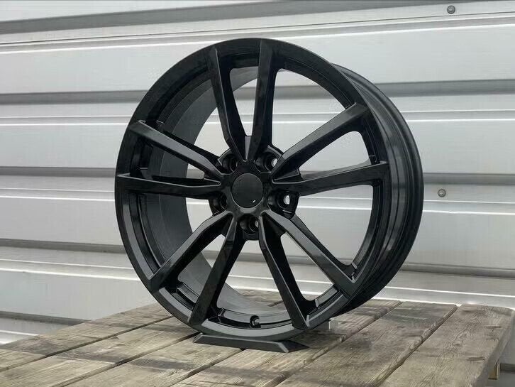 18”19” PRETORIA R-Line Look Velgen past onder VW GOLF6-7-8, 19 inch, Gebruikt, Velg(en), -