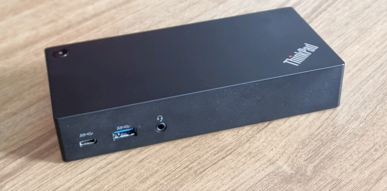 Lenovo USB-C Dock met 135W adapter en 3 meter USB-C kabel, Ophalen, Zo goed als nieuw, Lenovo, Docking station