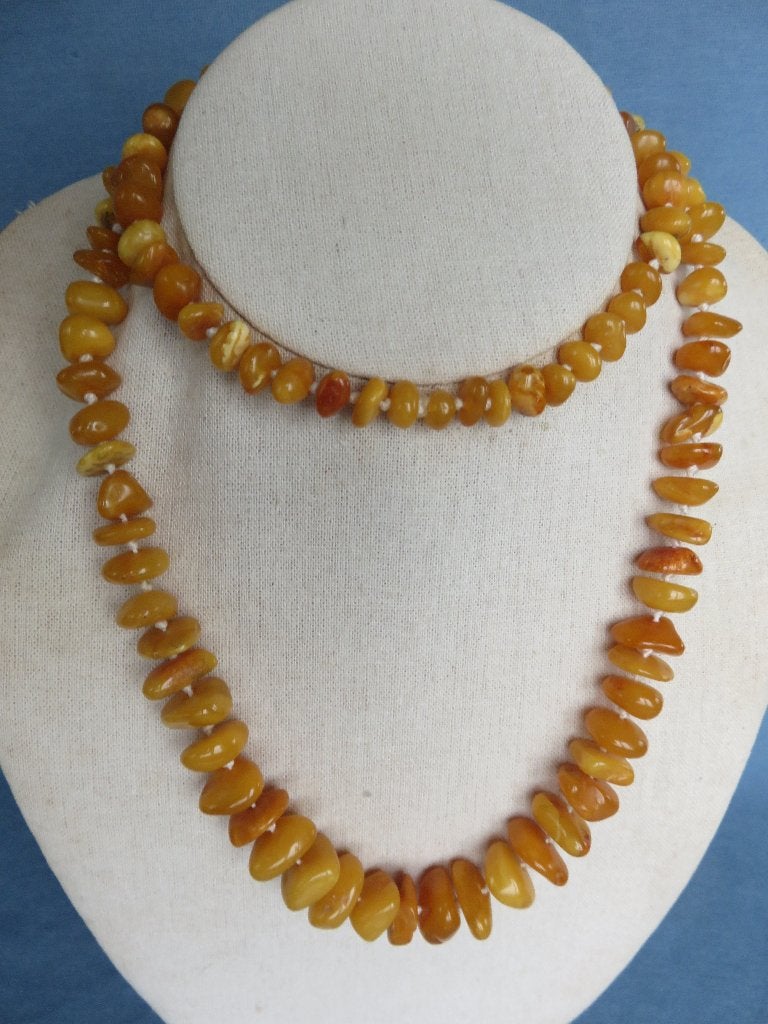 Hals ketting in geel barnsteen - 20e eeuw – lengte = 75 cm, Sieraden, Tassen en Uiterlijk, Kettingen, Ophalen of Verzenden, Gebruikt