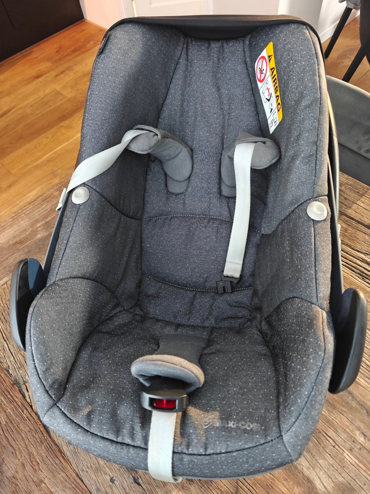 Maxi-Cosi Pebble autostoel met FamilyFix base, Kinderen en Baby's, Autostoeltjes, Gebruikt, Ophalen of Verzenden, Isofix, 0 t/m 13 kg