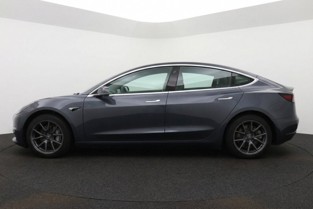 Tesla Model 3 Stnd.RWD Plus 60 kWh Pano | Leder | Autopilot, Auto's, Tesla, Automaat, 0 cilinders, Gebruikt, 530 km