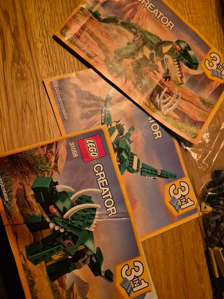 Lego Creator 31058 Dinosaurus set met instructies, Kinderen en Baby's, Speelgoed | Duplo en Lego, Gebruikt, Lego, Compleet, Ophalen of Verzenden