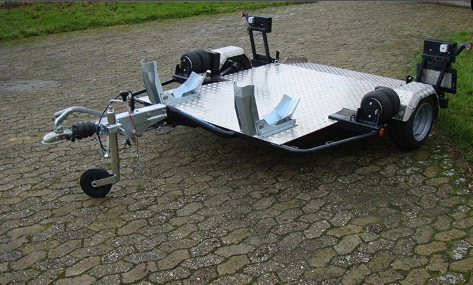 Te huur/koop: Airtrailer duo ongeremd motortrailer, Ophalen of Verzenden, Gebruikt