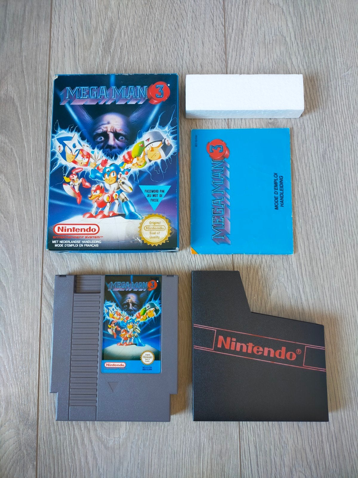Mega Man 3 Nintendo NES compleet, 1 speler, Ophalen of Verzenden, Zo goed als nieuw, Platform