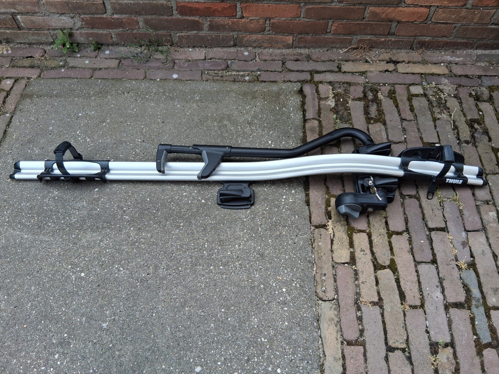 Thule 591 fietsendrager dakdrager max 17kg race fietsen, Auto diversen, Fietsendragers, Dakdrager, Ophalen