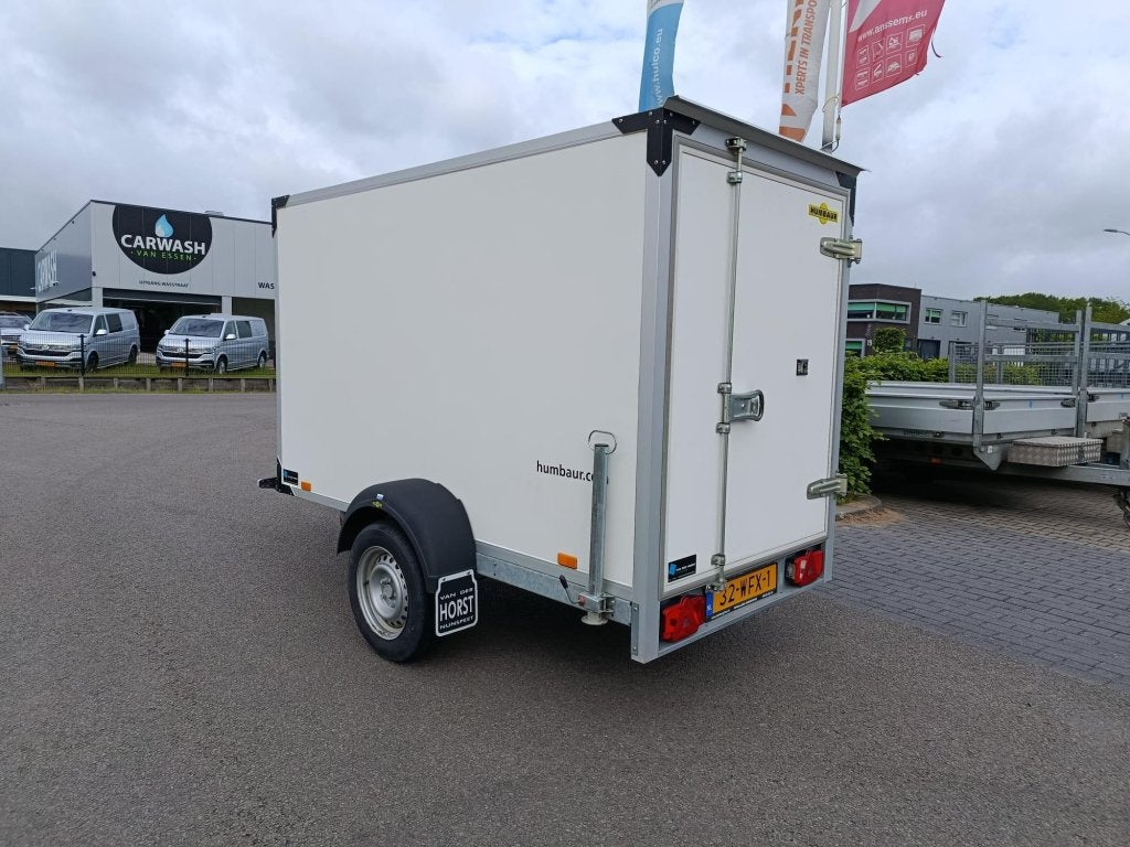 Humbaur gesloten enkelasser - 1300kg geremd, Auto diversen, Aanhangers en Bagagewagens, Gebruikt