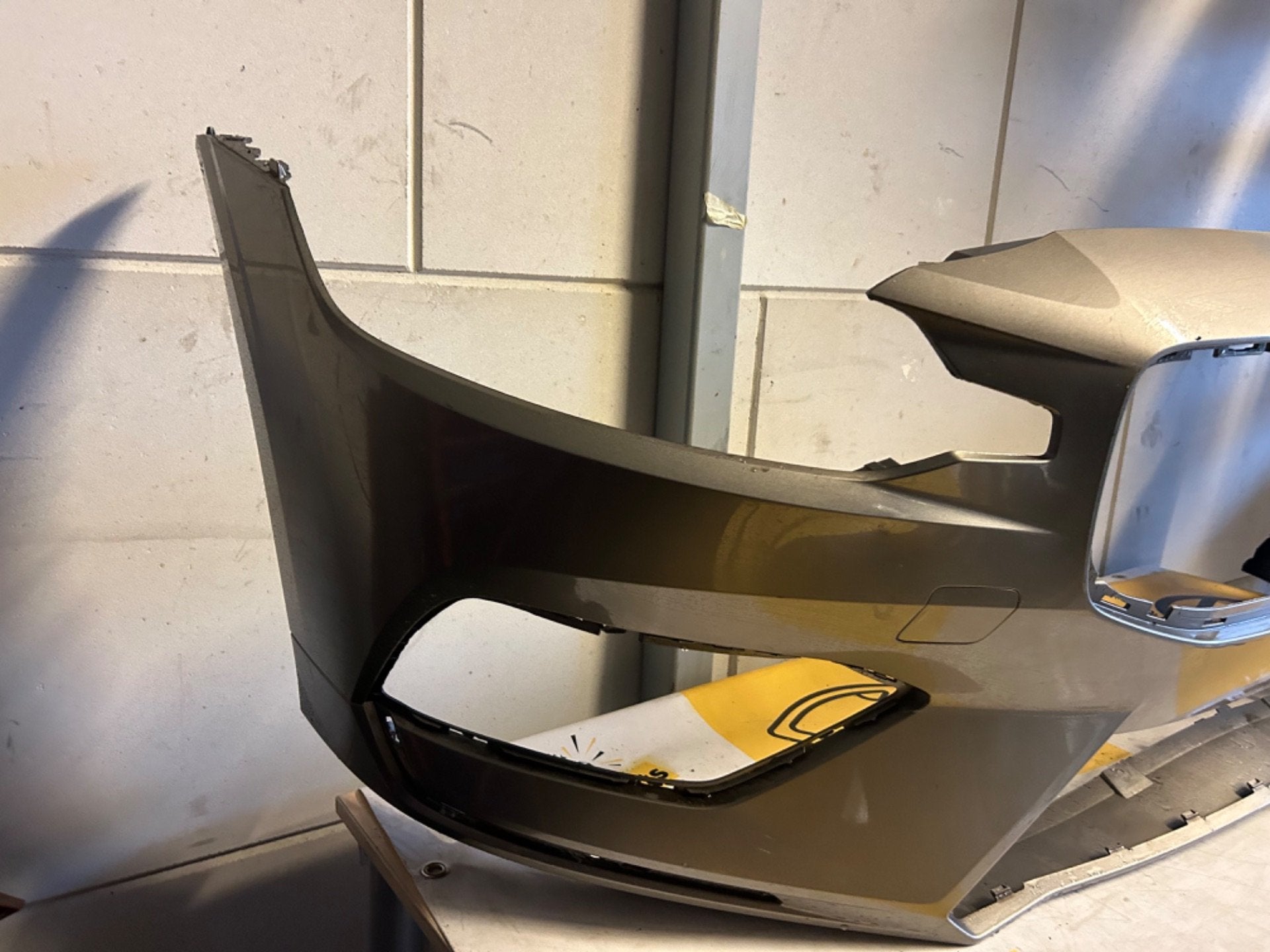 Volvo S60 V60 Voorbumper 31690589 V60 II 2 Origineel 9589, Info@fabrikant.eu, Ophalen of Verzenden, Volvo, Bumper