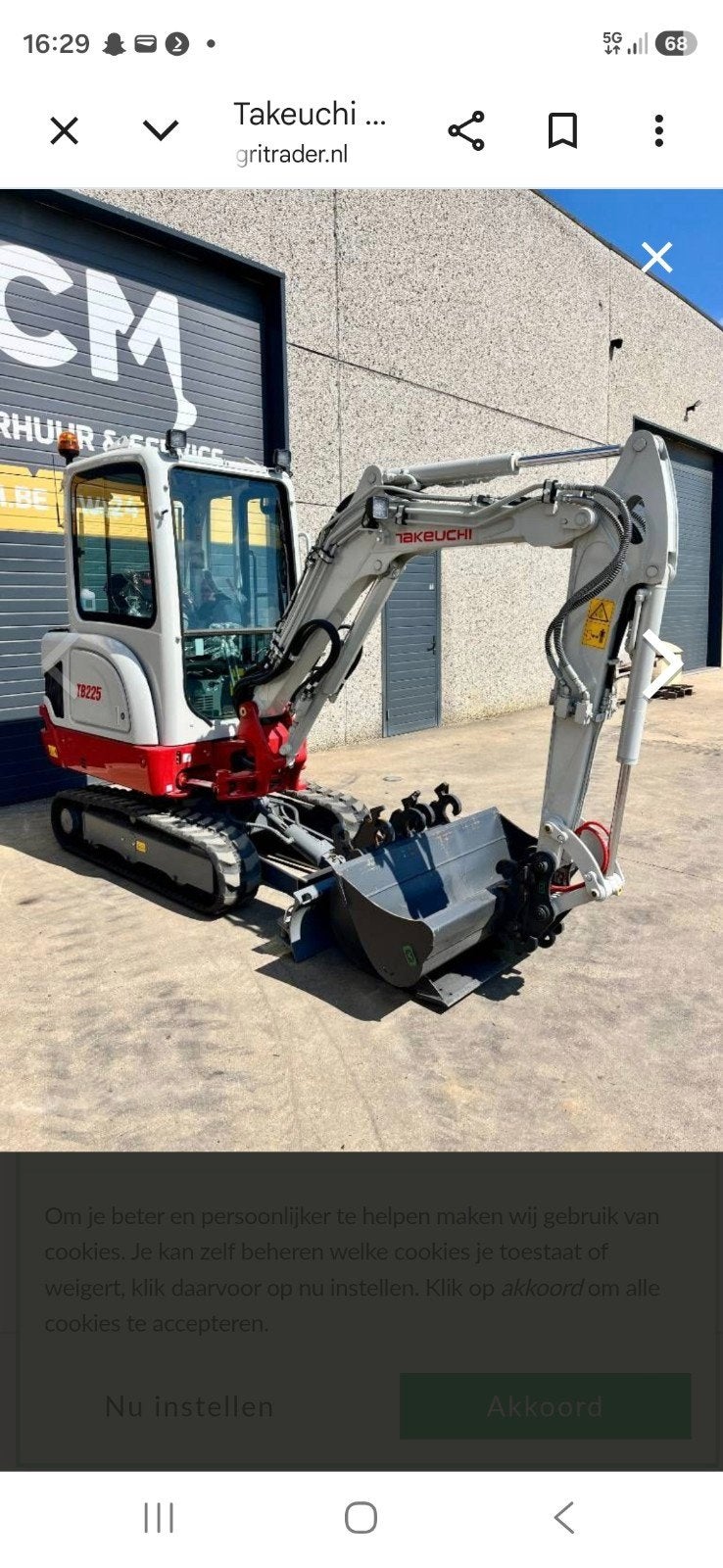 Takeuchi TB225 Minigraver met diverse bakken te huur