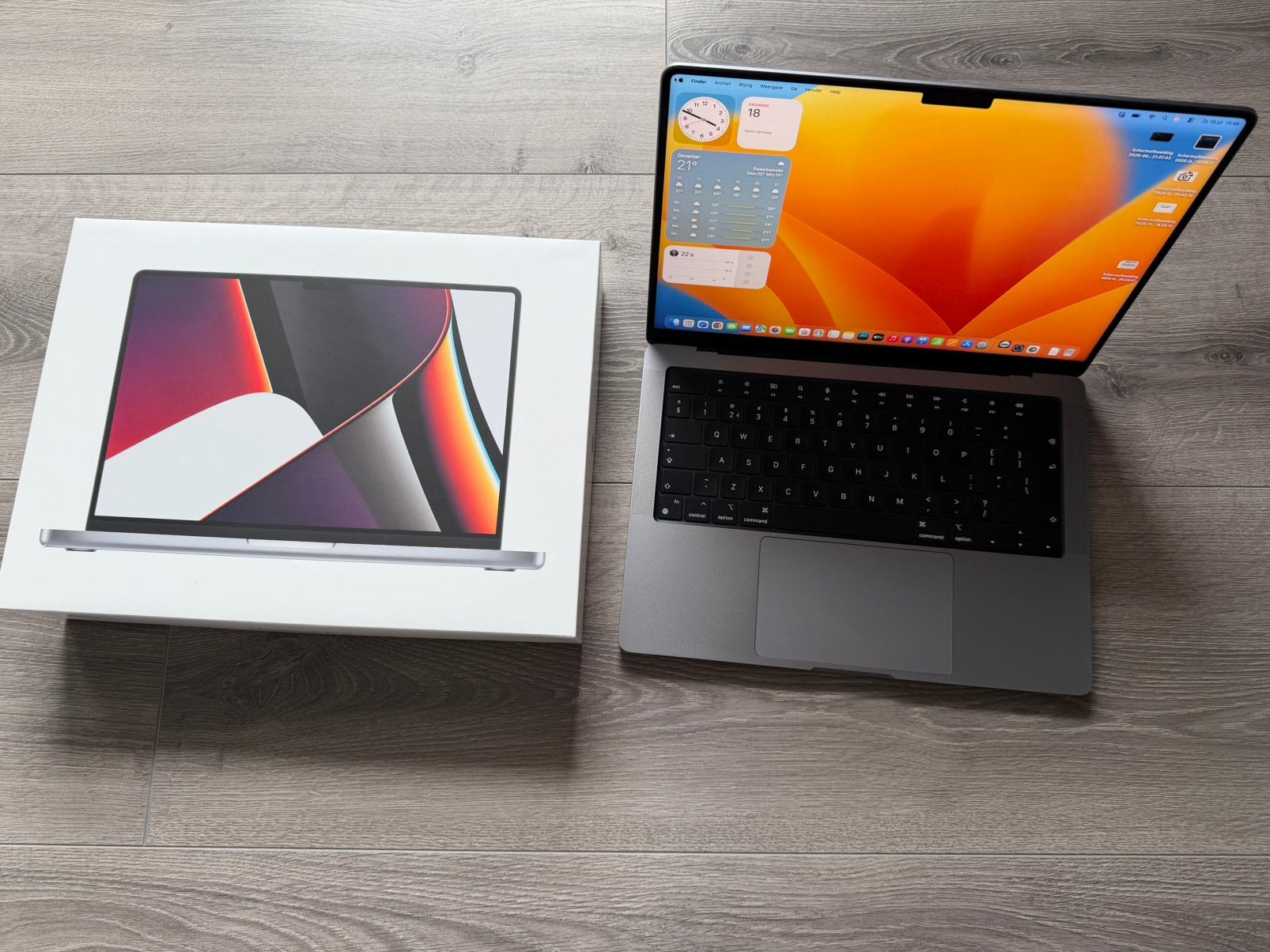 Macbook Pro 14 inch (2022) M1 Pro 8 Core - 512GB - Spacegray, Computers en Software, Apple Macbooks, MacBook Pro, Qwerty, Overige groottes
