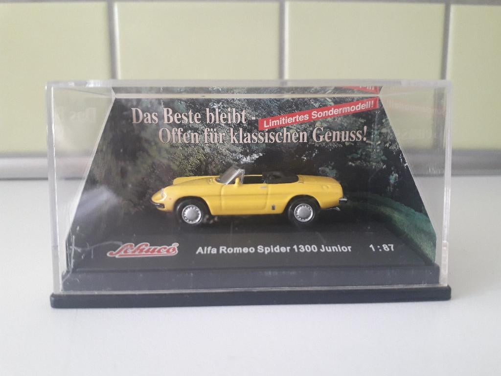 alfa romeo schuco alfa romeo spider 1300 junior, Ophalen of Verzenden, Zo goed als nieuw, Auto