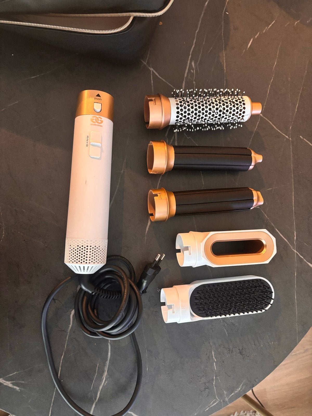 Haarföhn Golden Goods met diverse opzetstukken, Ophalen, Gebruikt, Haarverzorging