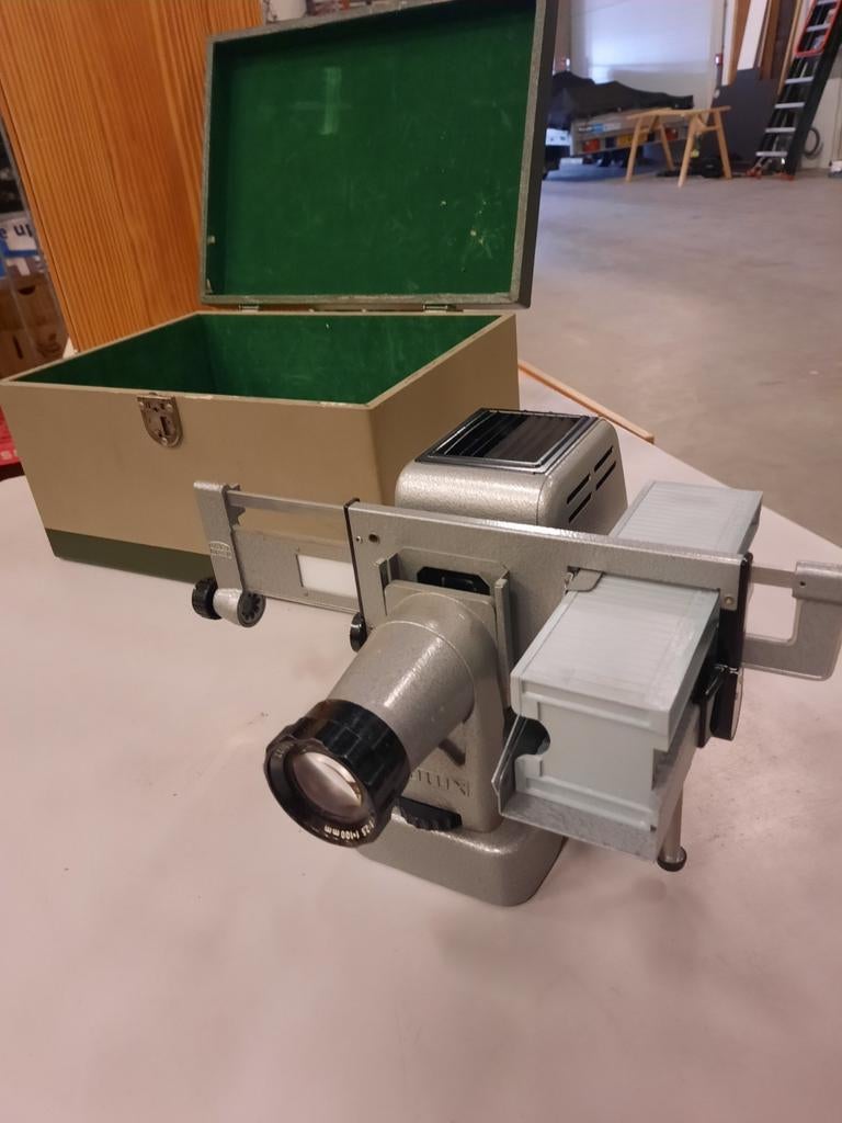Vintage Zeiss Ikon diaprojector, Audio, Tv en Foto, Diaprojectors, Gebruikt, Ophalen