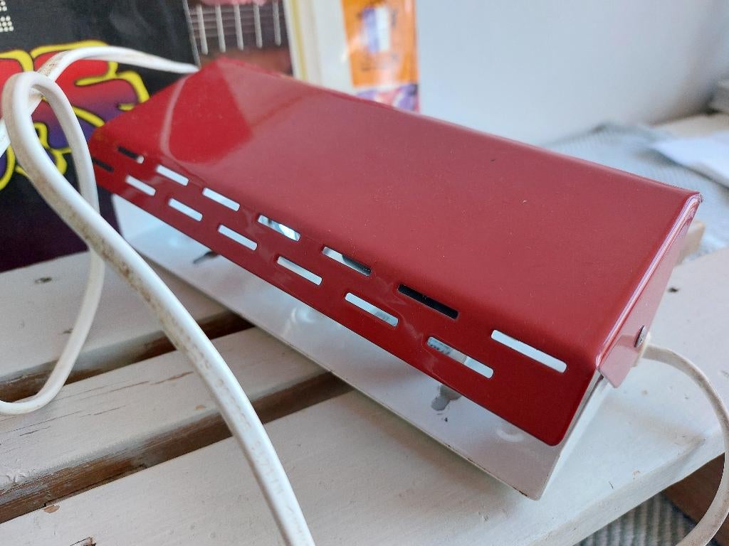 Vintage wandlamp metaal rood wit Gerard Gossé voor Massive, Ophalen, Gebruikt, Metaal
