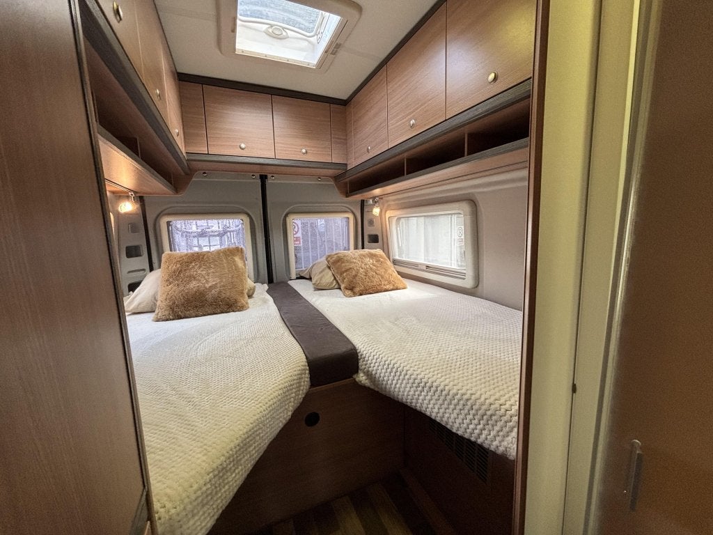 Knaus Boxstar Freeway 630 ME ENKELE BEDDEN 2.18M STAHOOGTE!, Caravans en Kamperen, Ringverwarming, Fiat, Koelkast, Tot en met 2