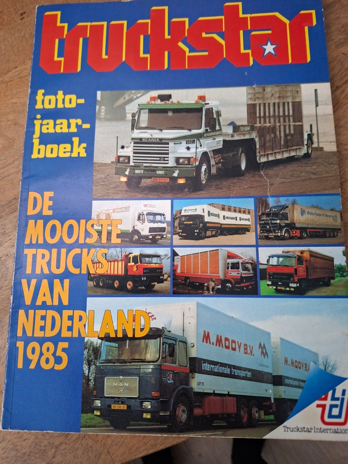 Truckstar Foto Jaarboek 1985 - Voor de Liefhebber, Ophalen of Verzenden, Gelezen, Overige typen