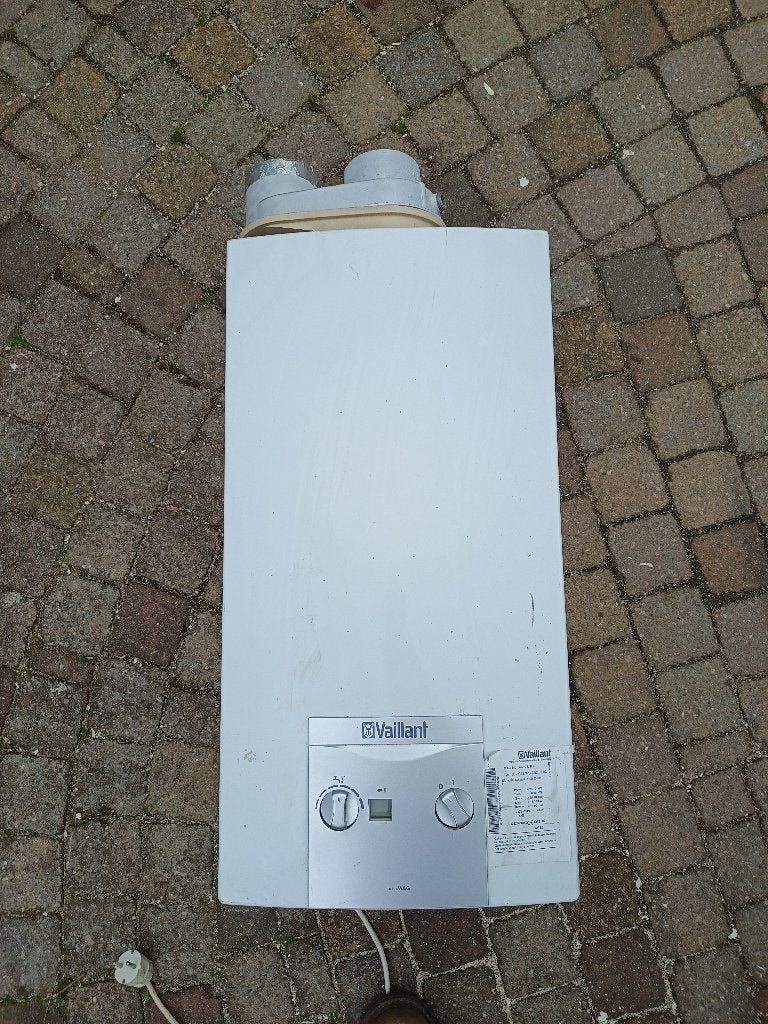Vaillant turbo mag geiser, Ophalen, Gebruikt, Aardgas, Geiser