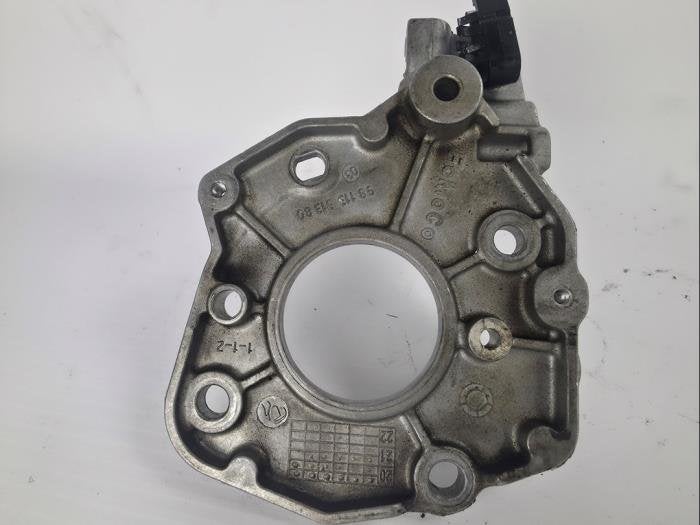 Steun dieselpomp van een Ford Transit Connect, Gebruikt, -, -, Ophalen of Verzenden