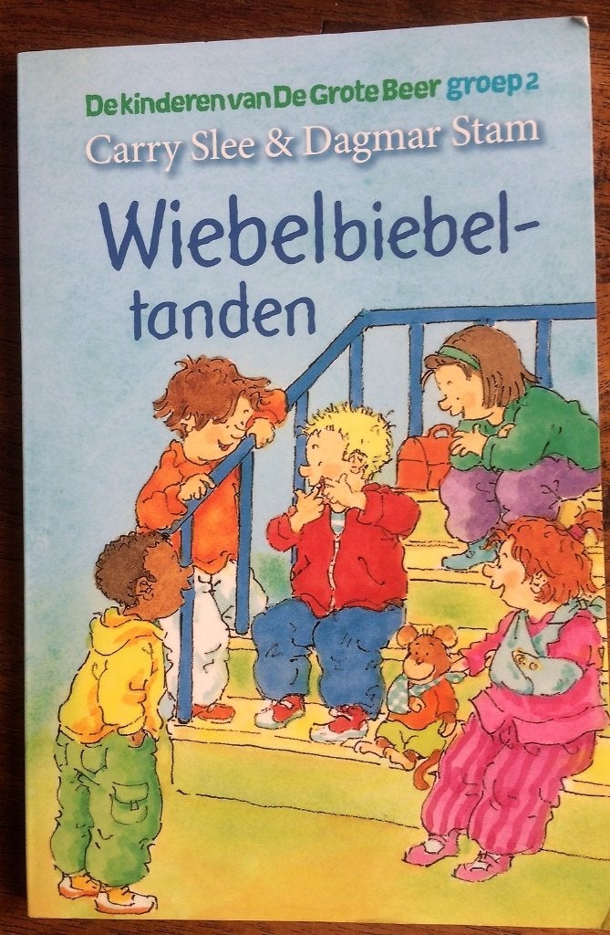 Serie Kinderen van de Grote Beer - Carry Slee, Ophalen of Verzenden, Zo goed als nieuw, Carry Slee, Fictie algemeen