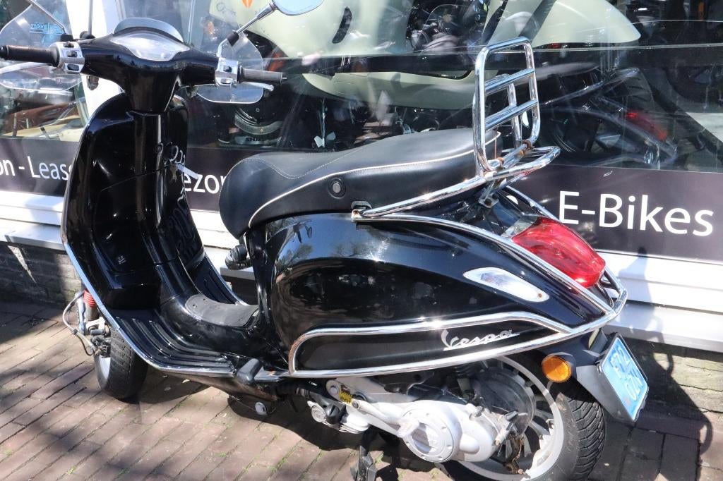 Vespa Sprint 50 zwart 2014 (F720ZV), Gebruikt, Overige modellen, Ophalen of Verzenden, Benzine