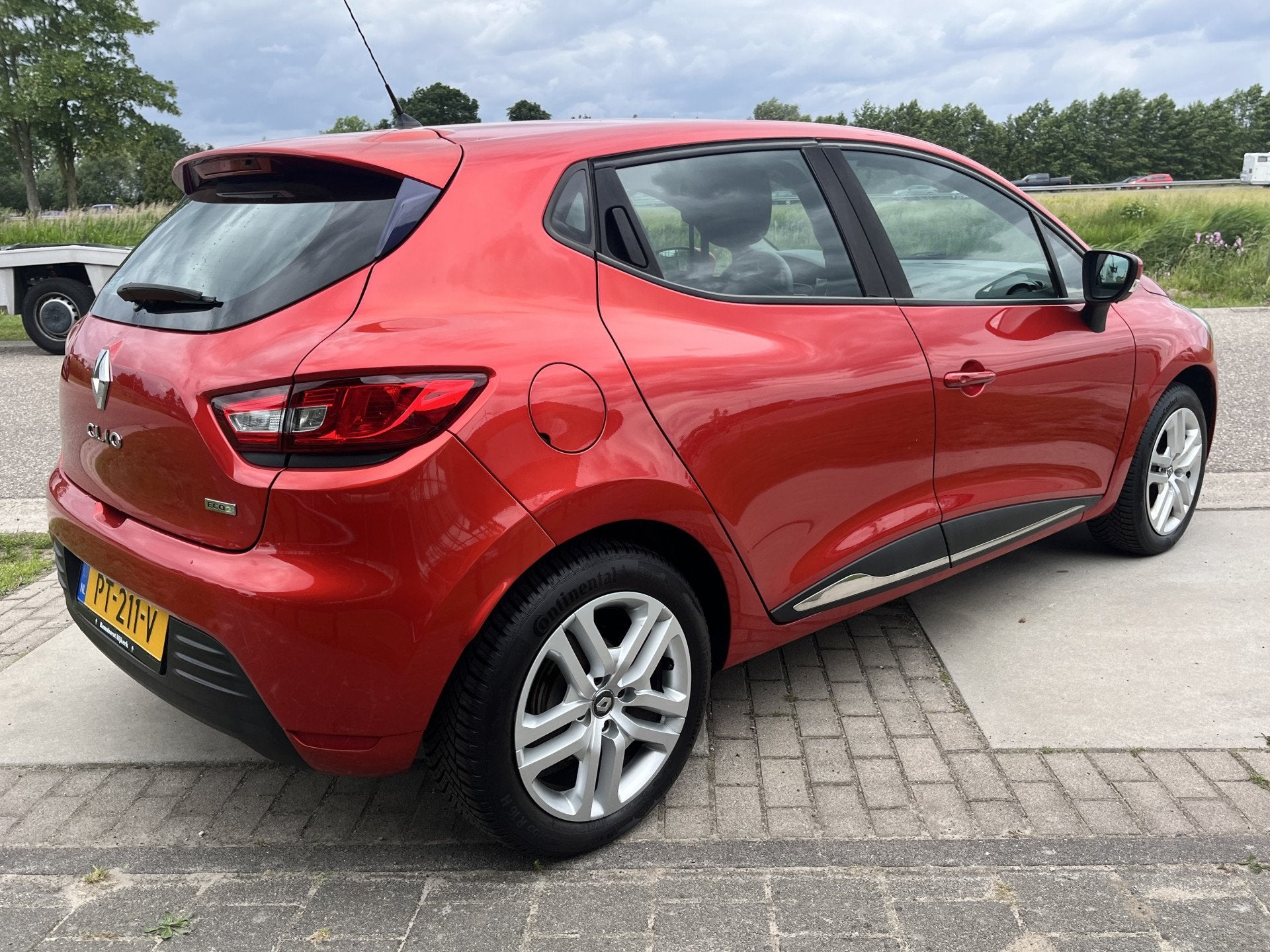 Renault Clio 0.9 TCe / Airco / (bj 2017), Voorwielaandrijving, Stof, Gebruikt, 49 €/maand