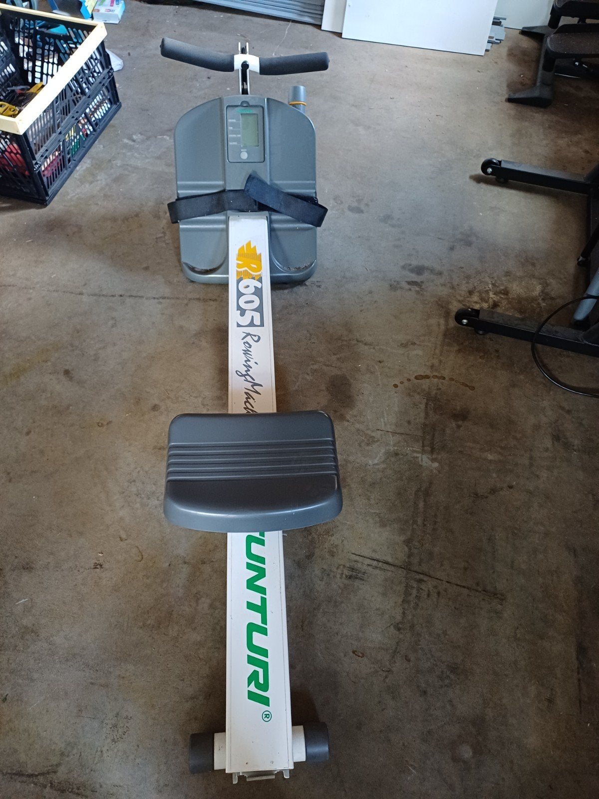 Tunturi R605 Roeitrainer - Opknapper, Sport en Fitness, Ophalen, Benen, Gebruikt, Metaal
