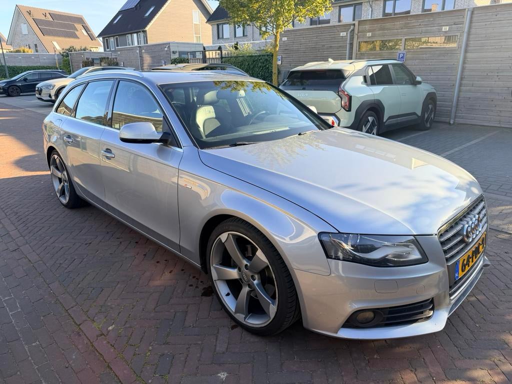 AUDI A4 Avant S Line 1.8 TFSI ABT 190PK. Dealer onderhouden!, Auto's, Voorwielaandrijving, Automatische klimaatregeling, 4 cilinders