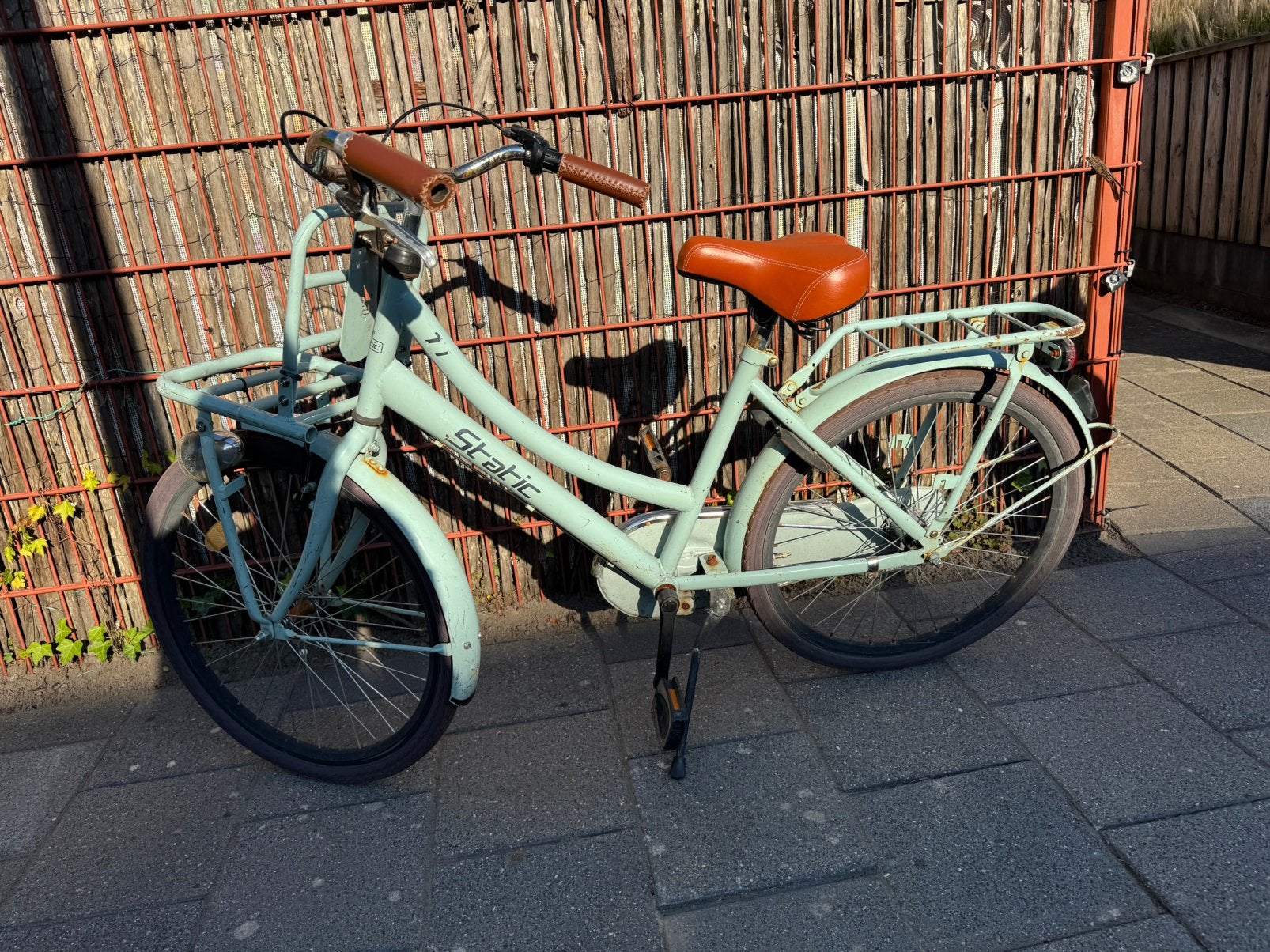24 inch meisjes fiets, Ophalen, Terugtraprem, Versnellingen, Gebruikt
