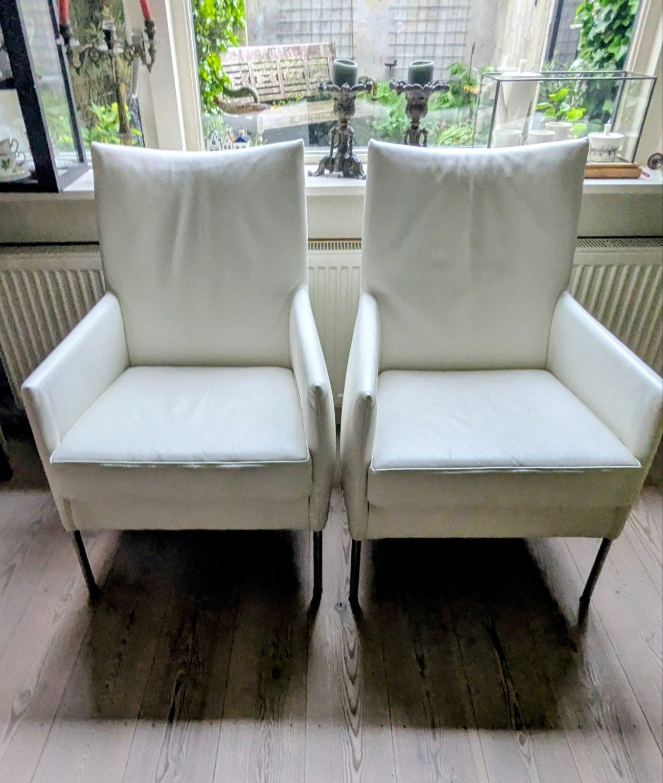 2  Bert Plantagie (elements) wit leren fauteuils, Huis en Inrichting, Fauteuils, Zo goed als nieuw, Leer, 50 tot 75 cm, 75 tot 100 cm