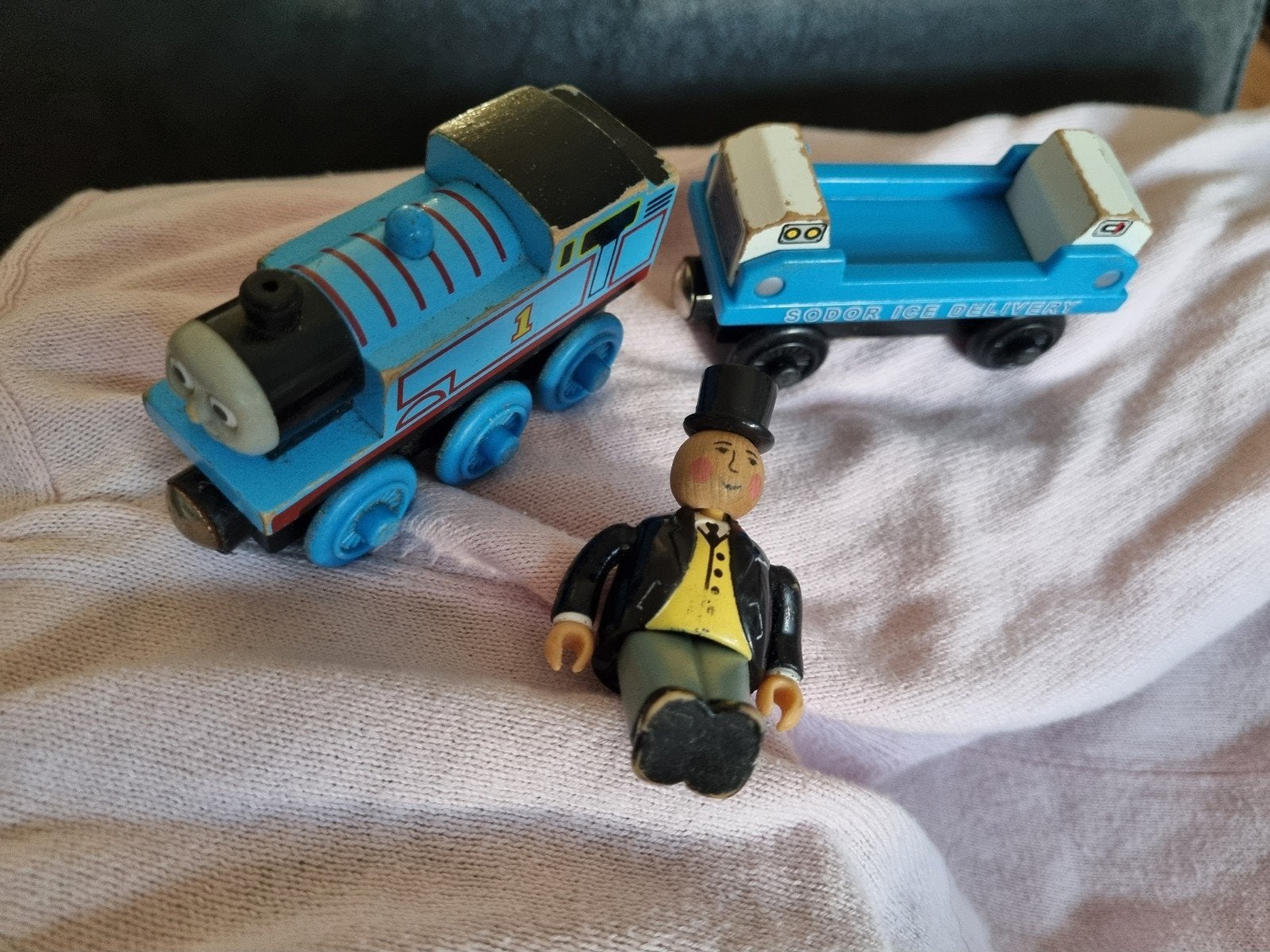 Thomas de trein hout en burgemeester nr 59, Ophalen of Verzenden, Gebruikt