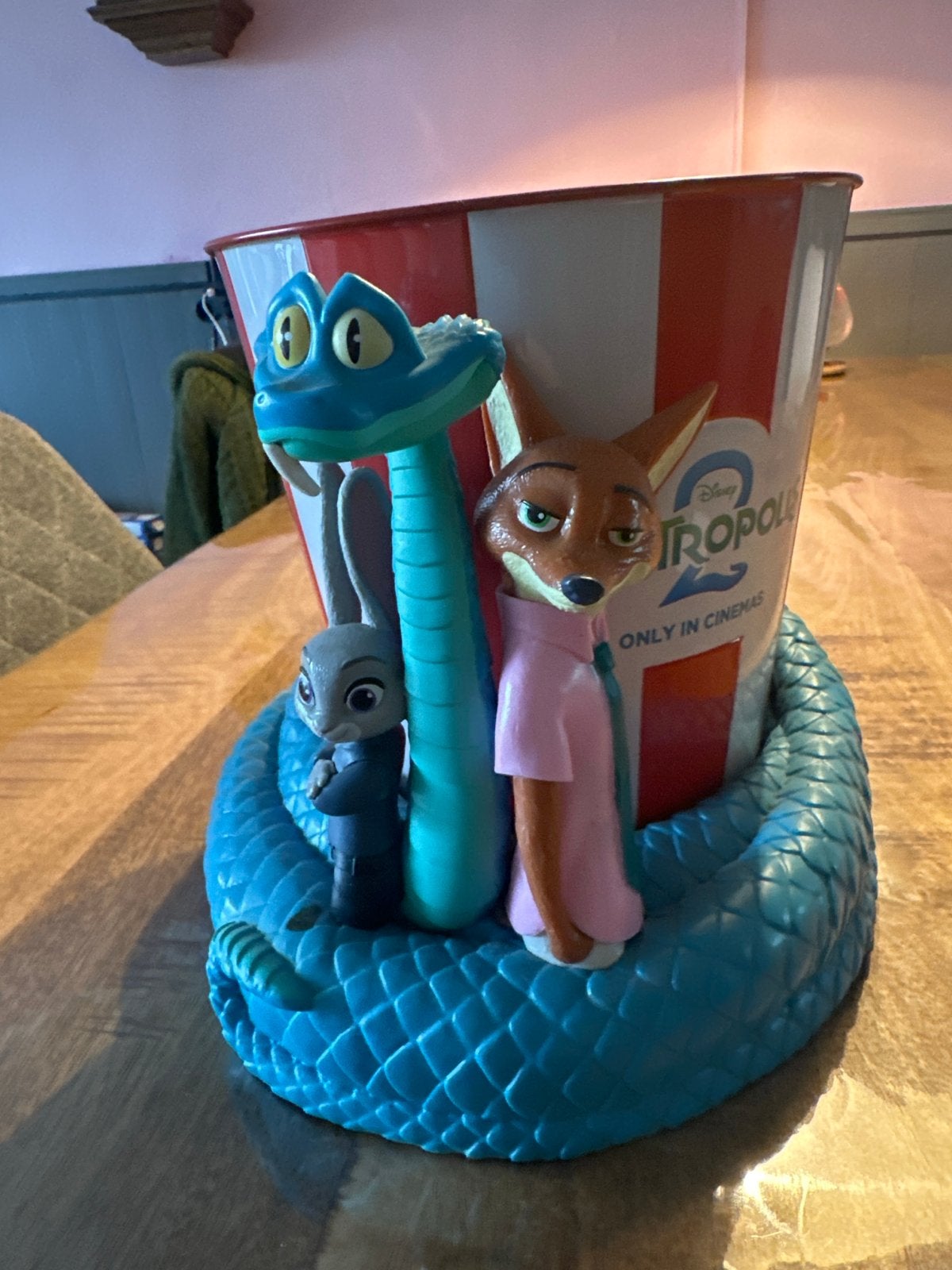 Zootropolis Disney Popcorn Emmer - Goede Staat, Verzamelen, Ophalen, Overige figuren, Zo goed als nieuw, Servies