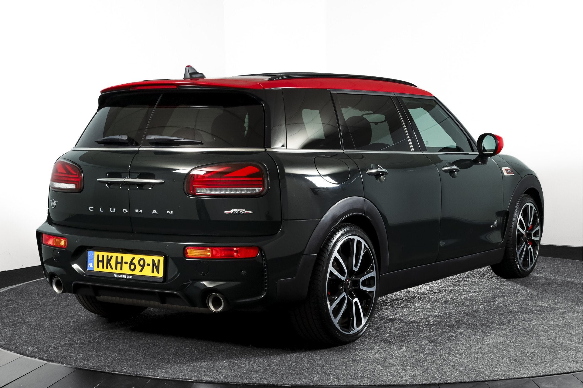 Foto 2 van MINI Clubman 2.0 JCW ALL4 Chili | S/K-Panodak | Adapt. Cruis