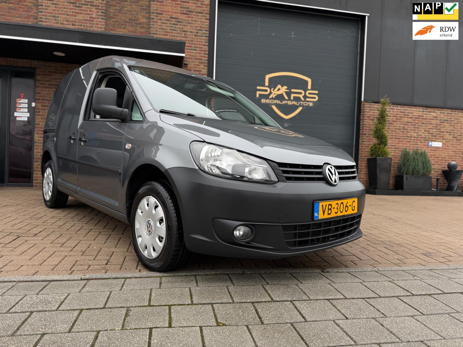 Volkswagen Caddy 1.6 TDI Airco Navi Elk.Ramen Cruise Control, Voorwielaandrijving, Euro 5, Stof, Gebruikt
