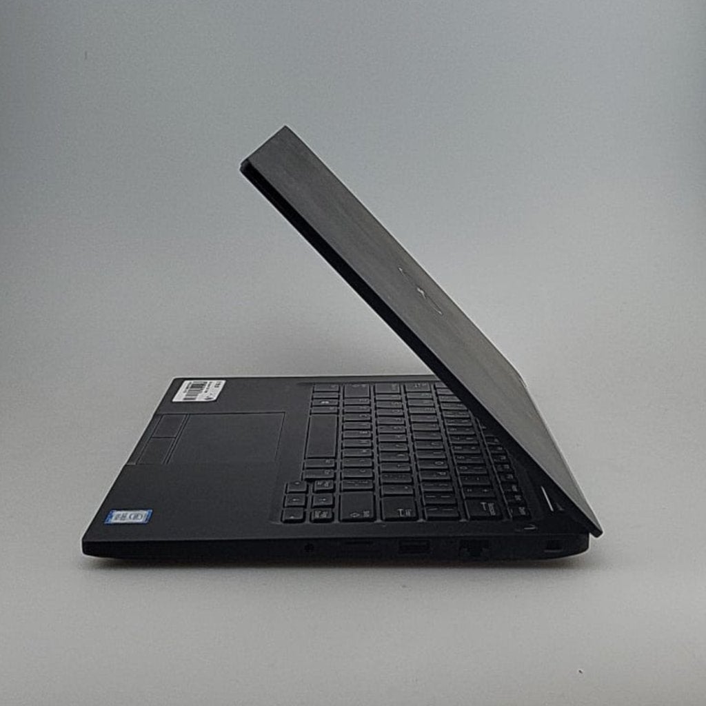 Dell Latitude 7280 i7-7600U 8GB/256GB SSD Win 10 Pro, Dell, Gebruikt, Support@Dell.com, One Dell Way
Round Rock, TX 78682
United States