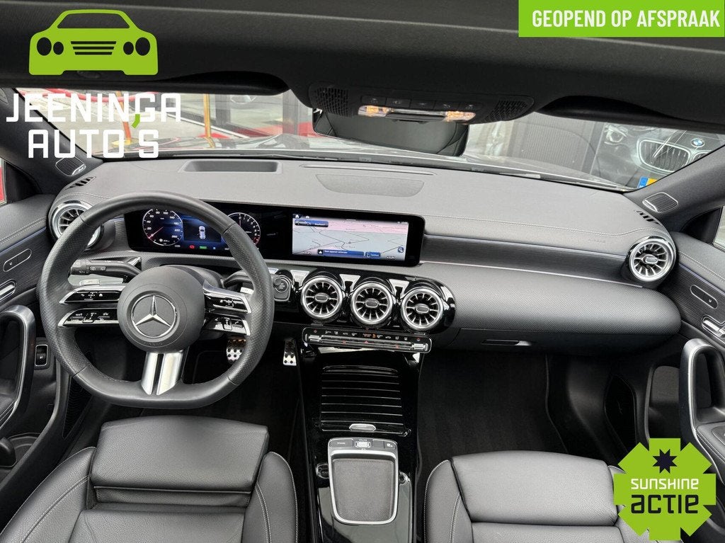 Mercedes CLA-klasse Shooting Brake 250 e AMG Line|360Camera|, Auto's, Mercedes-Benz, CLA, Gebruikt, Zwart, 4 cilinders