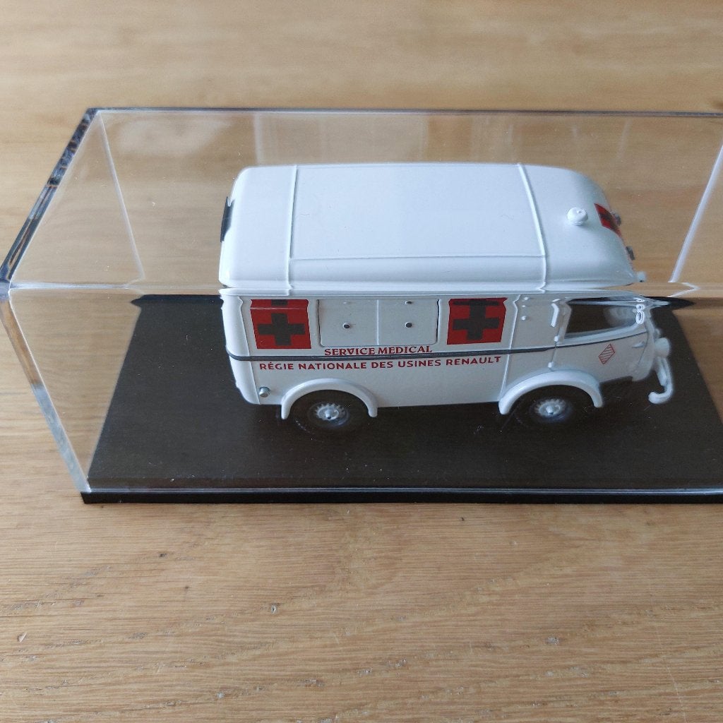 schaalmodel 1:43 ambulance 206 E1 1950, Ophalen of Verzenden, Zo goed als nieuw, Auto, Overige merken