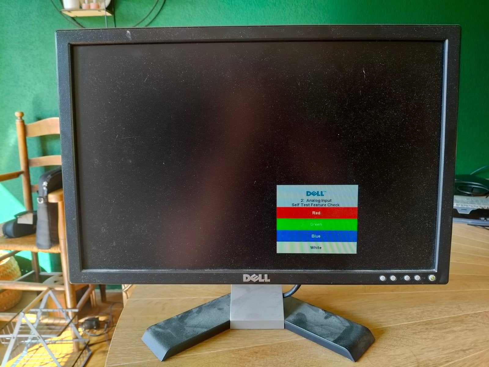 Dell monitor 19-inch (incl HDMI naar VGA), Computers en Software, Kantelbaar, Full HD, Zo goed als nieuw, Dell