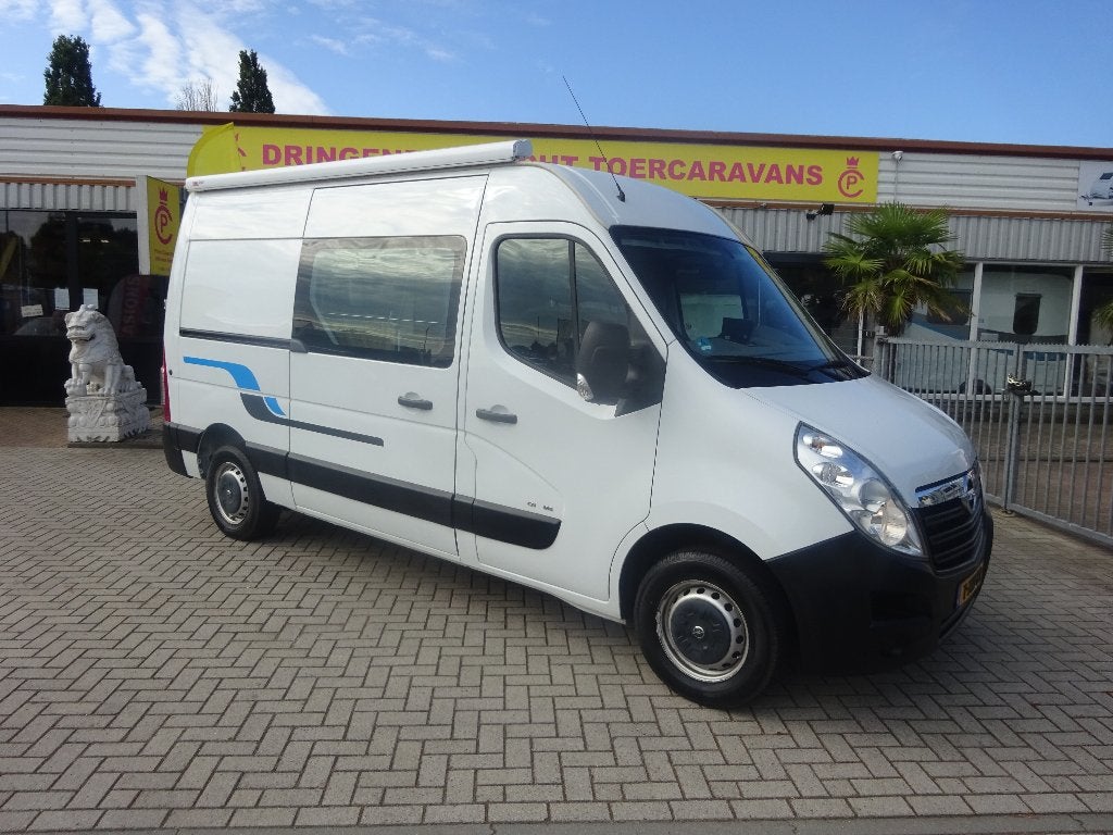 Caravans And Camping Buscamper