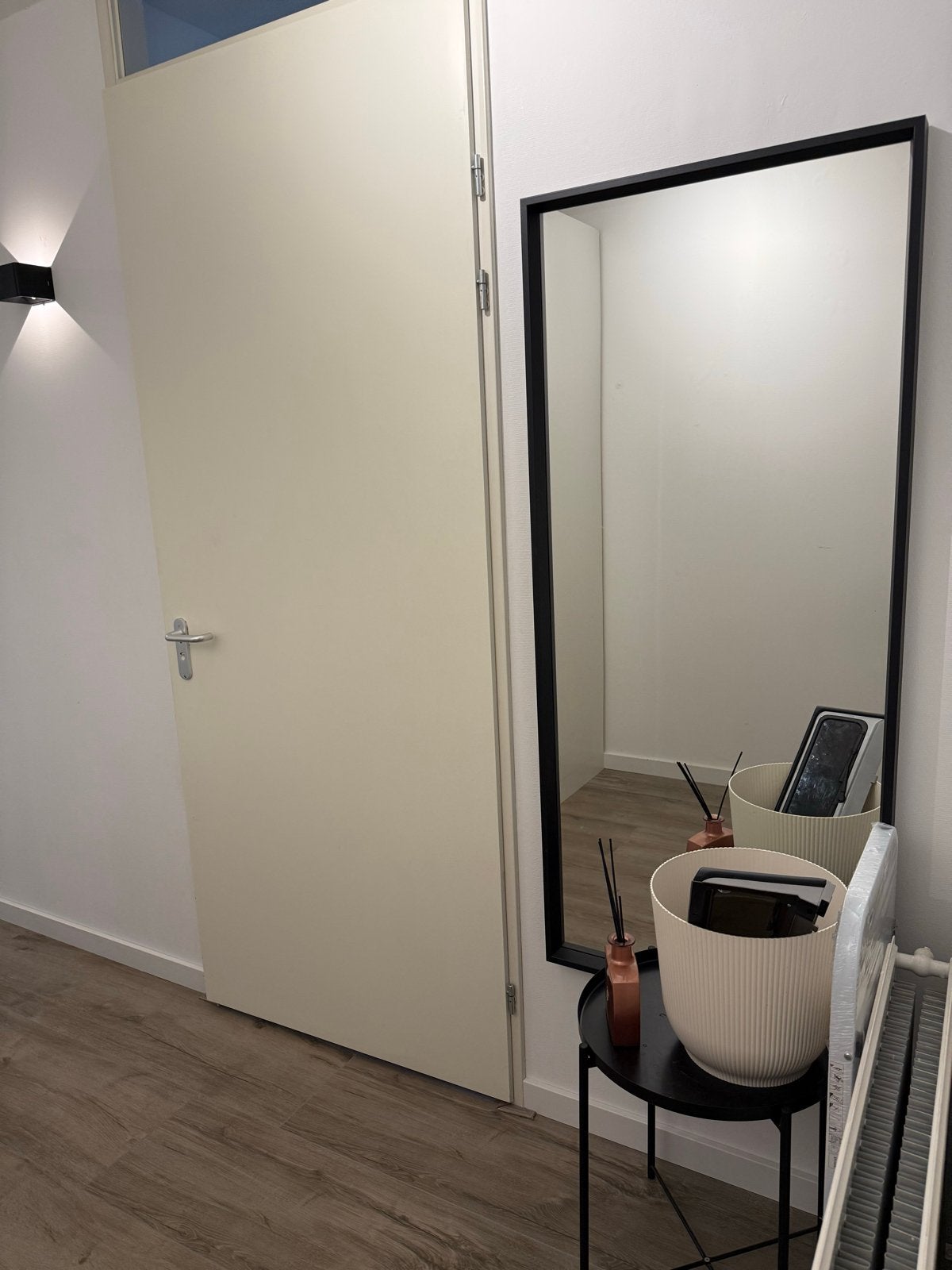 Mooie lange zwarte spiegel 150x65 cm, Huis en Inrichting, Ophalen, Zo goed als nieuw, 150 tot 200 cm, Rechthoekig