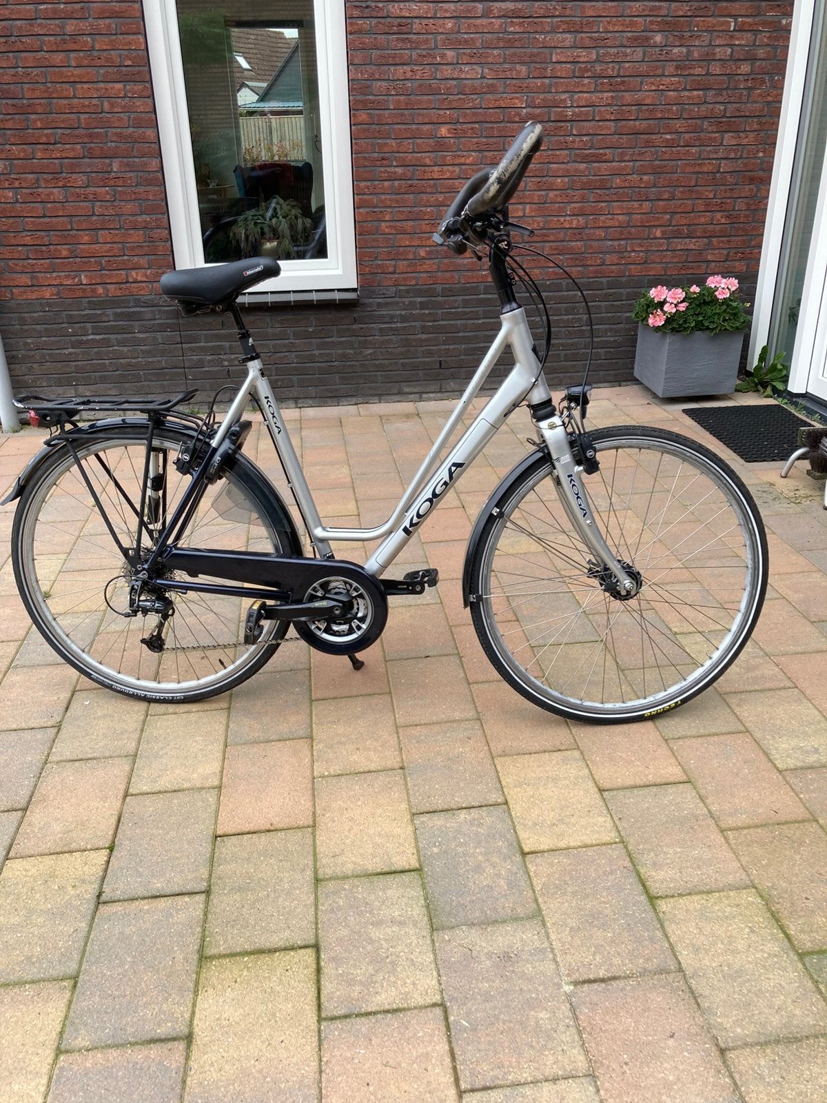 Koga damesfiets groot frame, Ophalen, 28 inch, Gebruikt, Velgrem