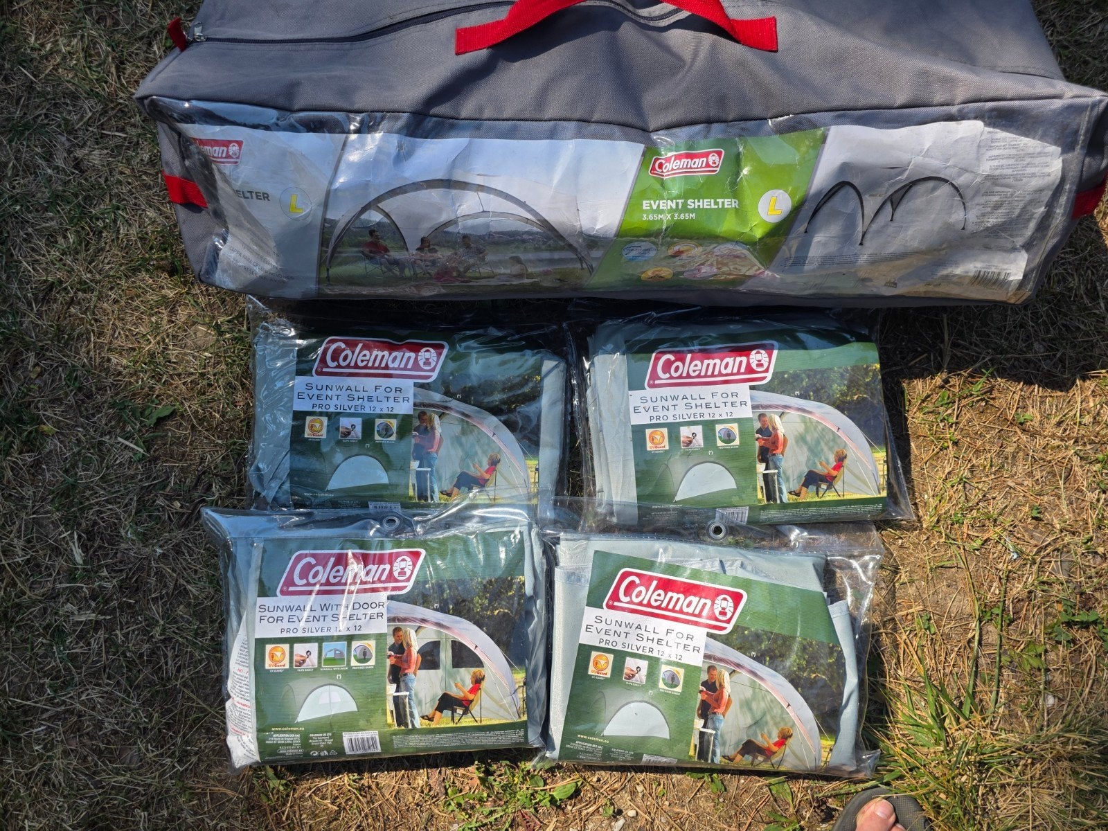 Coleman Shelter L | incl. 4 zijwanden (1 met deur), Tuin en Terras, Partytenten, Ophalen, Gebruikt, Partytent, Minder dan 4 meter