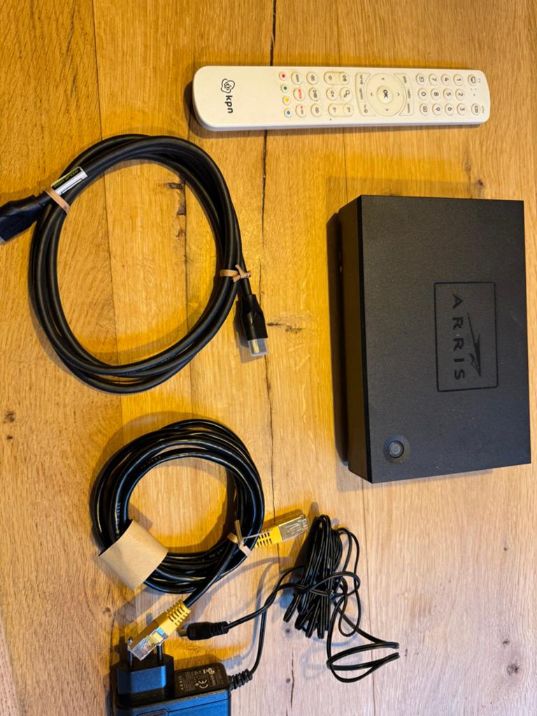 Arris TV ontvanger 2, Ophalen of Verzenden, Gebruikt, Decoder
