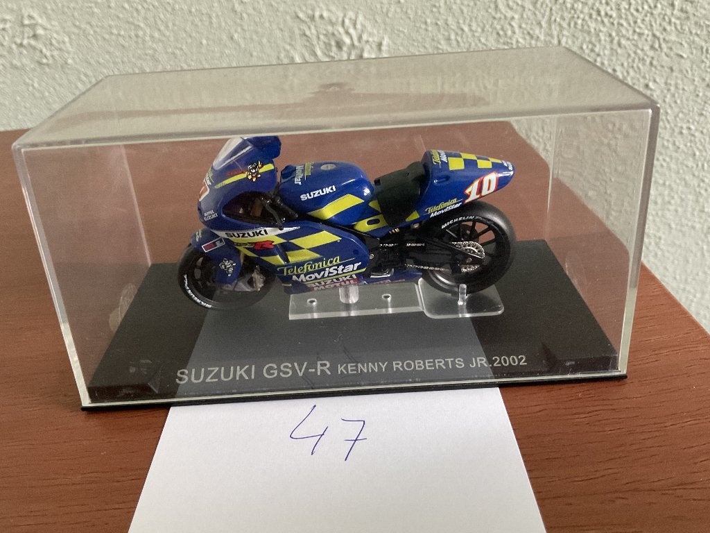 Suzuki GSV-R, Kenny Roberts Jr, 2002 (47), Ophalen of Verzenden, Zo goed als nieuw
