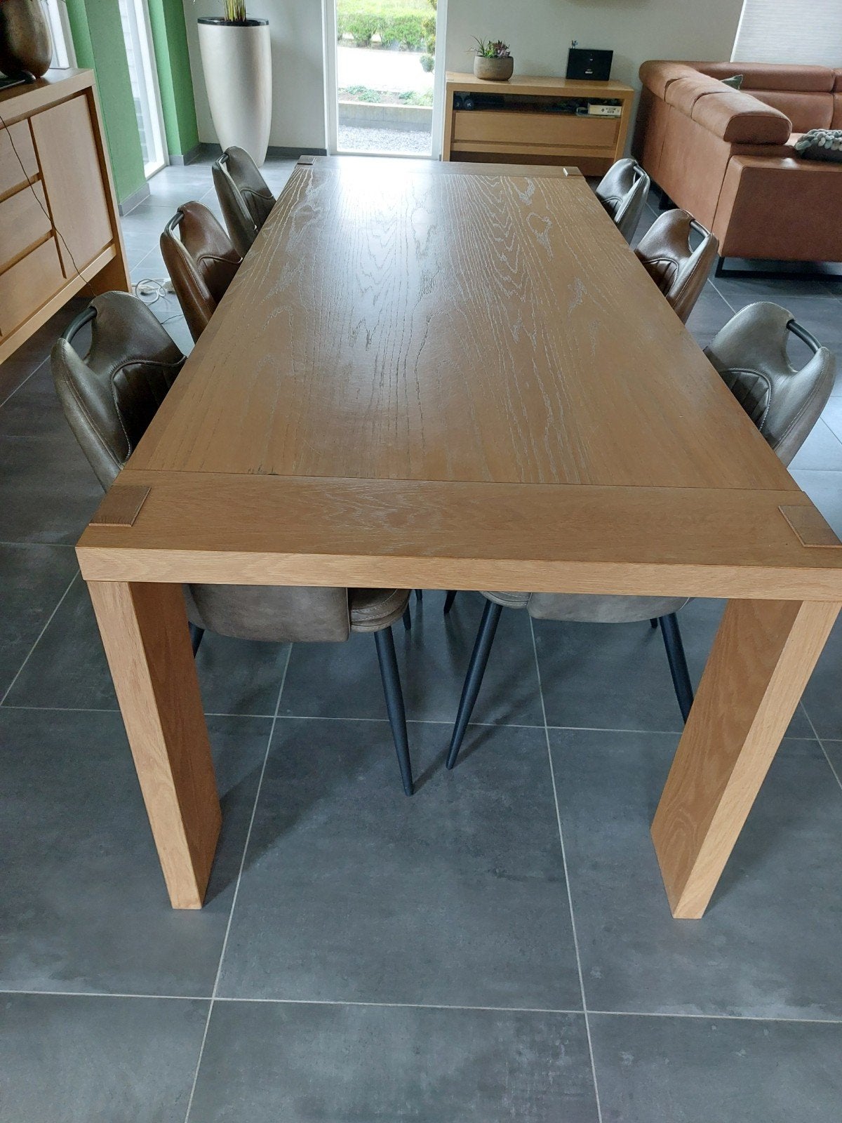 Eikenhouten degelijke eettafel 225 x 93 x 77 cm, Huis en Inrichting, Tafels | Eettafels, Ophalen, Gebruikt, Eikenhout, 200 cm of meer