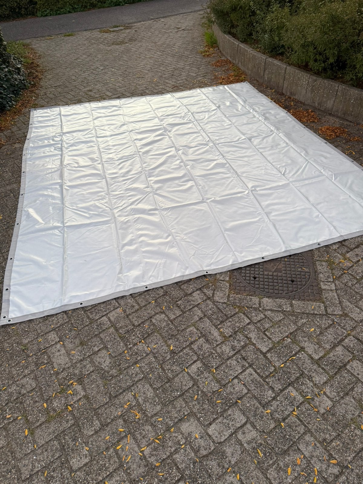 NIEUW wit PVC afdekzeil 350x400 cm met ogen, Doe-het-zelf en Verbouw, Ophalen of Verzenden, Nieuw, 15 m² of meer, Zeil