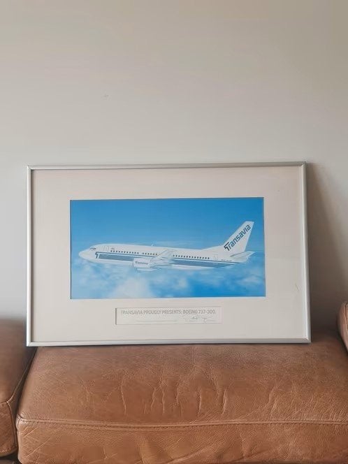 Ingelijst transavia boeing 737-300 gesignee pres. Legro., Ophalen