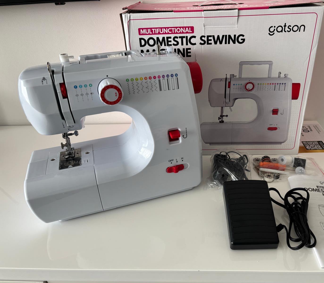 Gatson Naaimachine - Instapmodel 16 Steken - Stil & Compact, Nieuw, Naaimachine, Industrieel, Ophalen