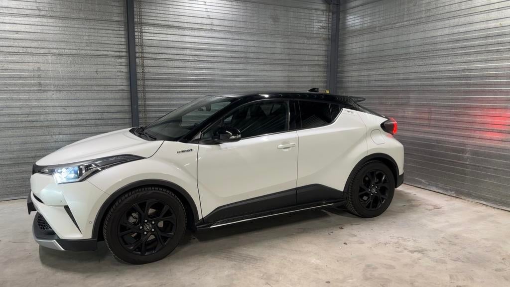 Toyota C-HR Executive 2019 TOP STAAT/FULL OPT/AUT/DEALER/NAP, Auto's, 725 kg, Zwart, Wit, 75 €/maand