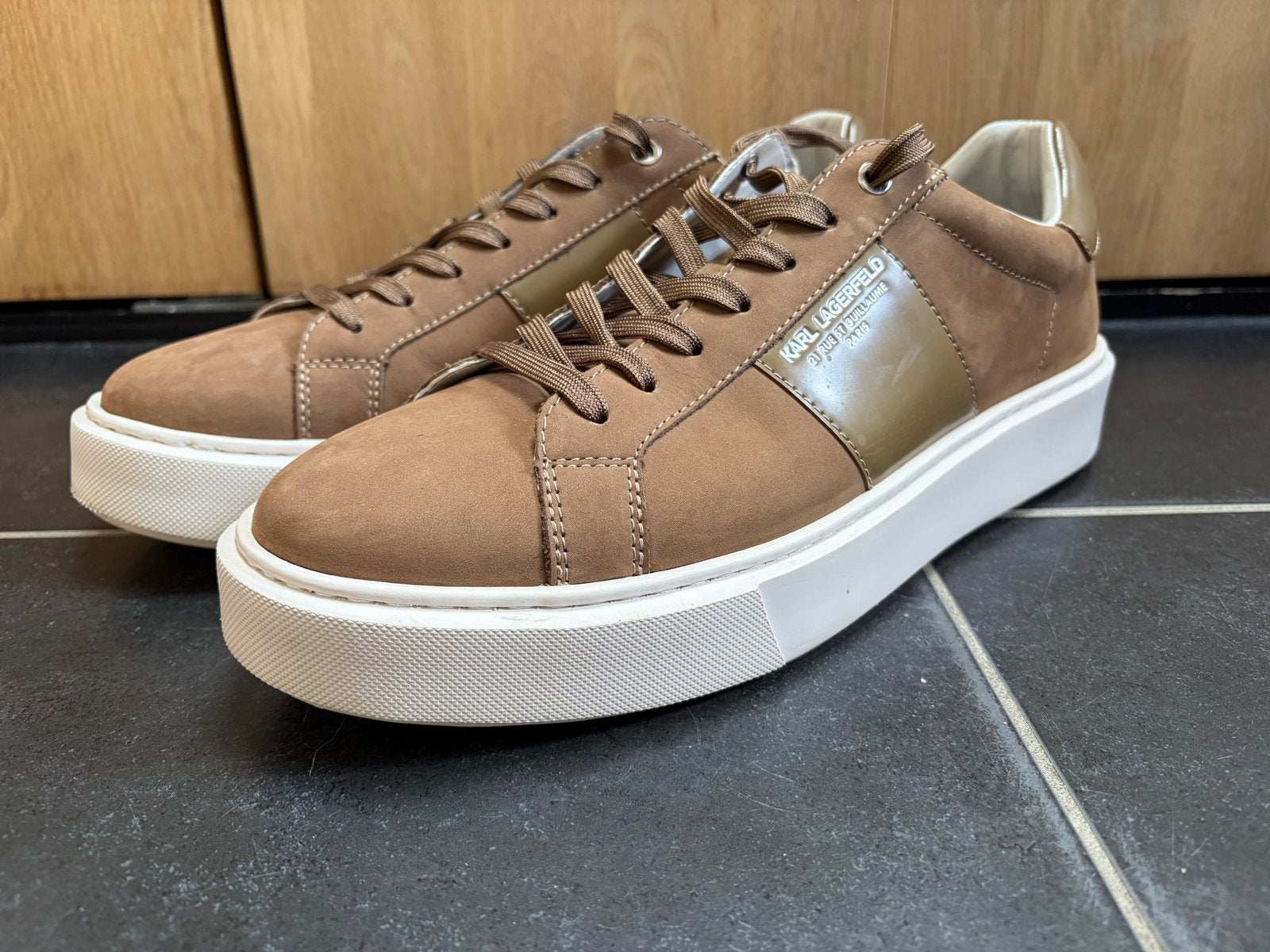 Karl Lagerfeld schoenen maat 46 - Zo goed als nieuw, Kleding | Heren, Bruin, Ophalen of Verzenden, Sneakers of Gympen, Zo goed als nieuw