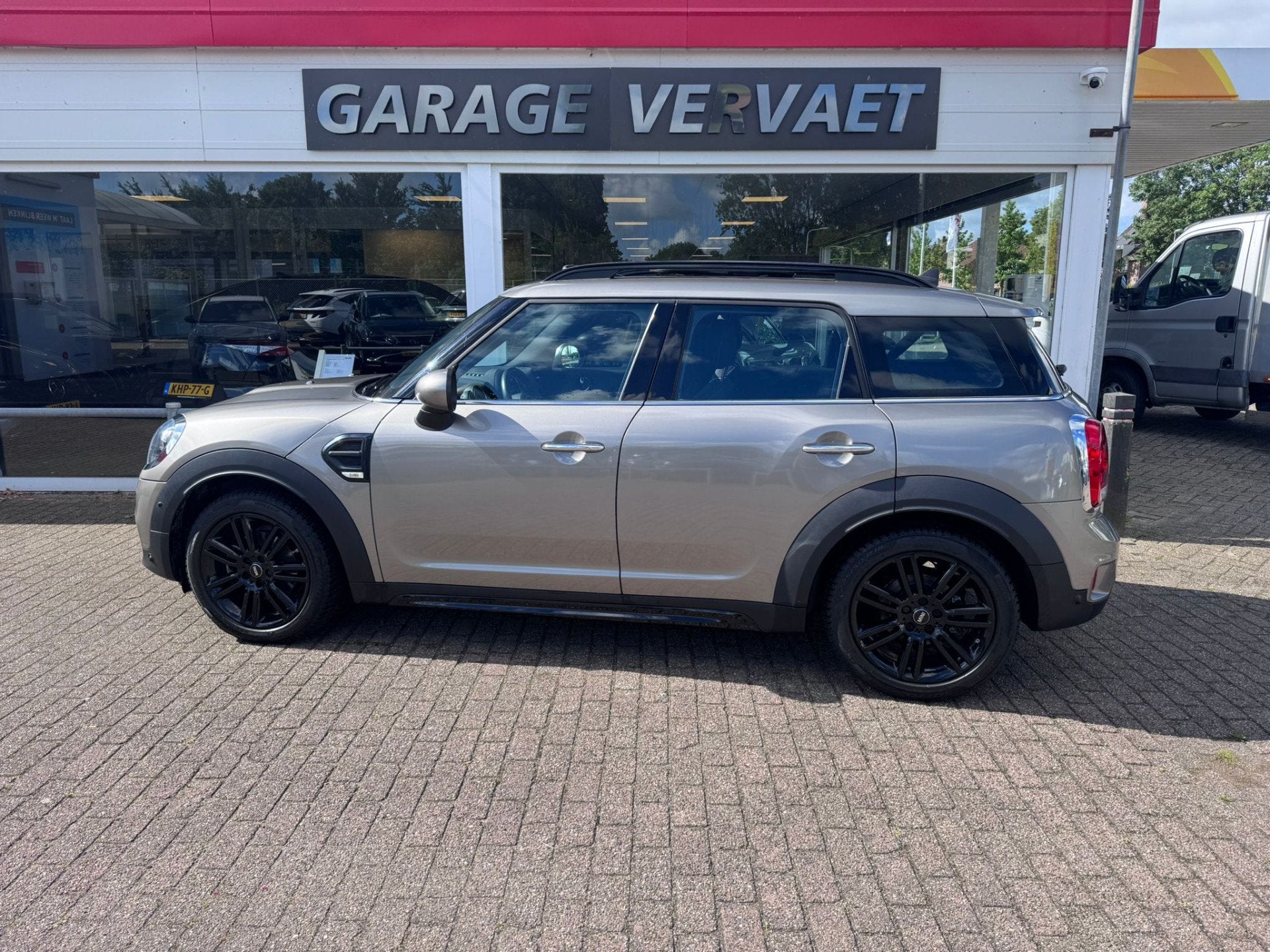 MINI Countryman 1.5 Cooper (bj 2018, automaat), Auto's, Mini, Gebruikt, Countryman, 715 kg, Beige