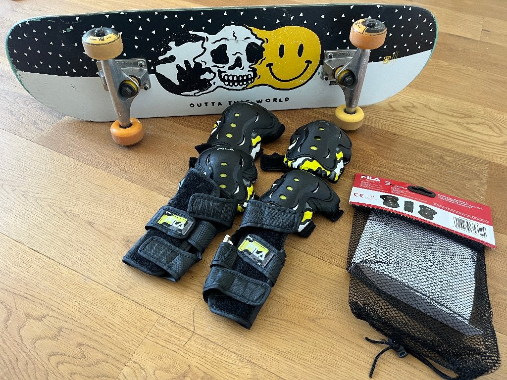 skateboard Globe outta this world, Ophalen, Zo goed als nieuw, Skateboard